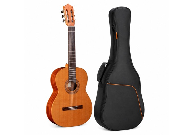 Magna CG-48 C 4/4 + obal