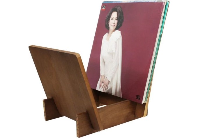Muziker Self-Assembly Paulownia Stolový stojan na LP platne