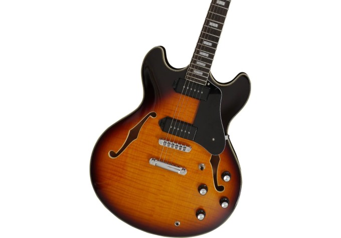 Sire Larry Carlton H7V