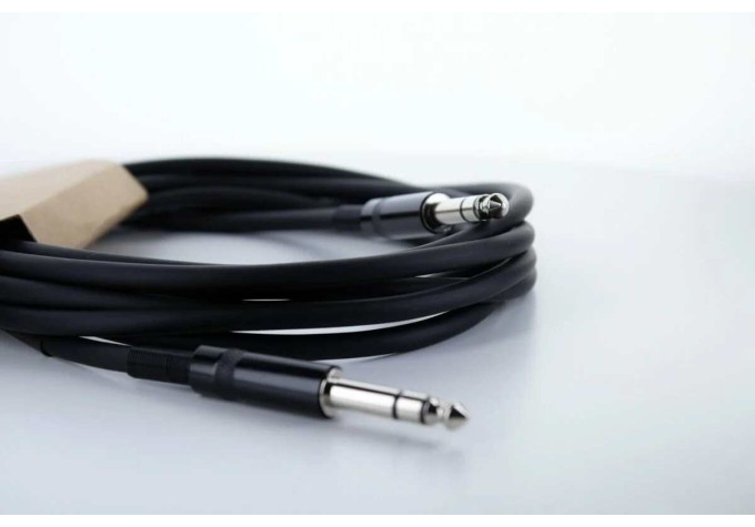 Cordial EM 6 VV 6 m Audio kábel