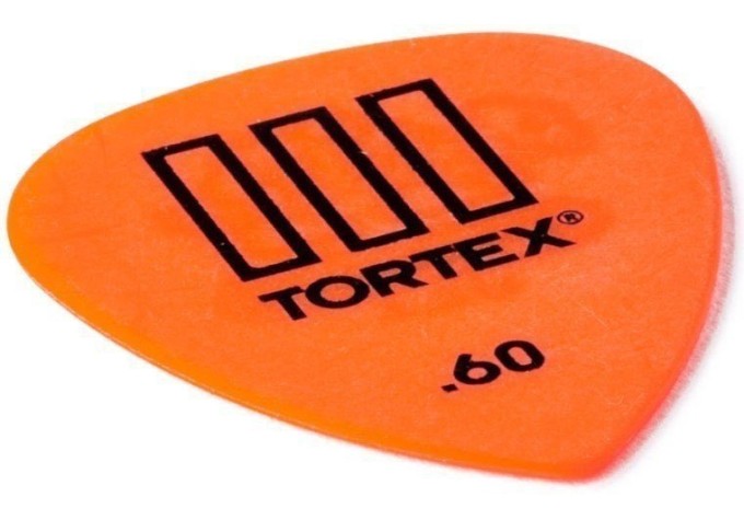 Trsátko / Brnkátko - brnkátko Tortex T III, hrúbka: 0,60 mm - oranžové (celé balenie = 72 ks)
